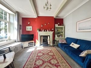 Lounge- click for photo gallery